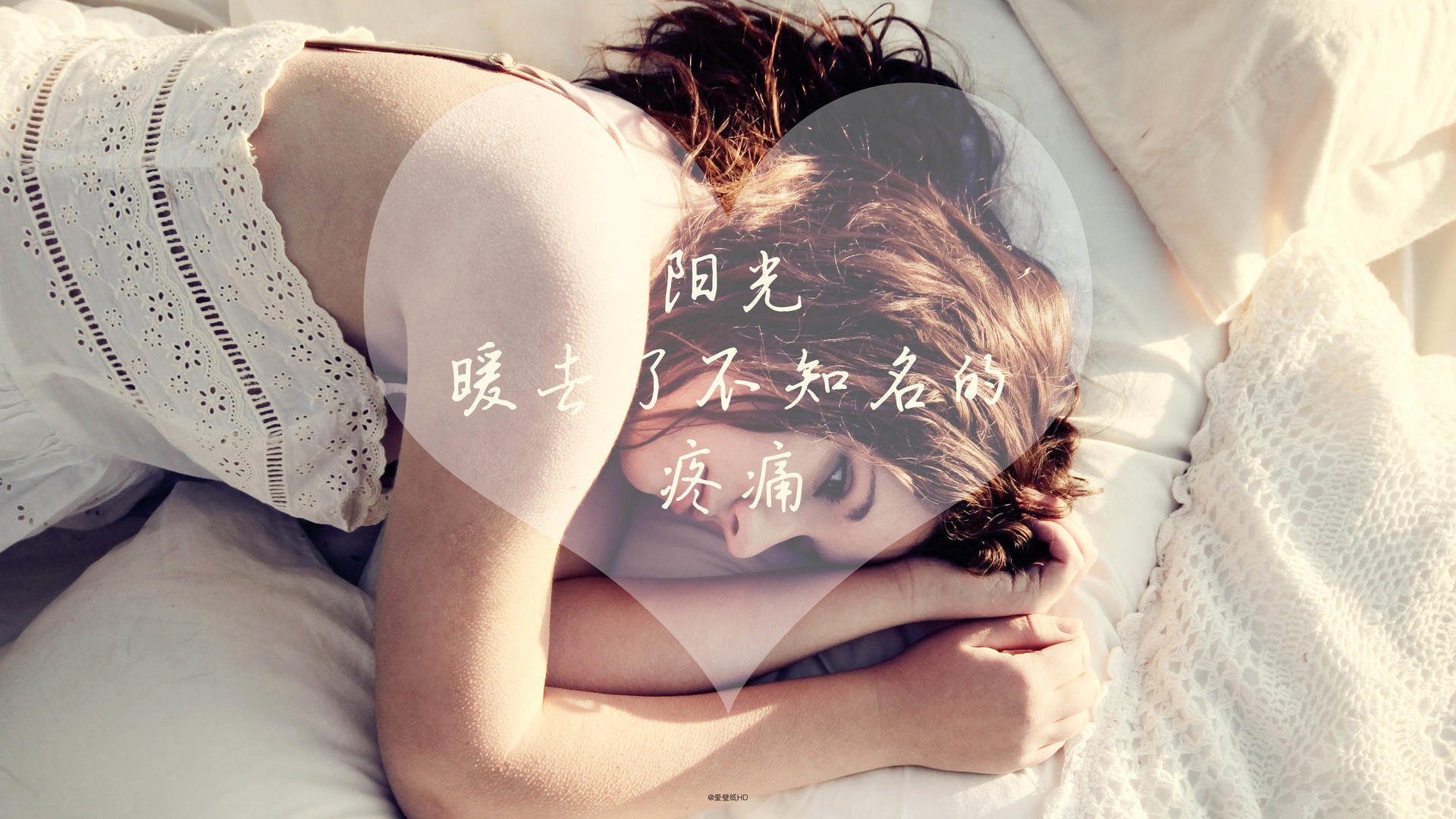 “缆绳滑水:东桃花岛赛场带来无限速度与挑战”